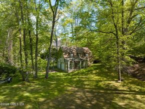 16 Vineyard Lane, Greenwich CT 06831