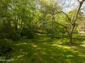 16 Vineyard Lane, Greenwich CT 06831