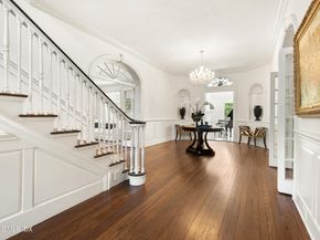 31 Sawmill Lane, Greenwich CT 06830