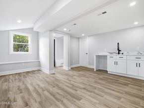 131 Henry Street, Greenwich CT 06830