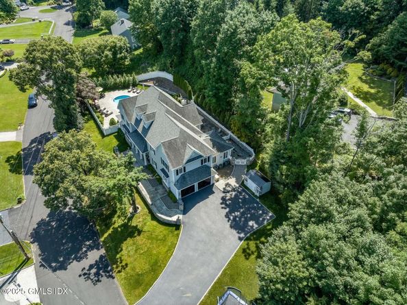 7 Curt Terrace, Greenwich CT 06831