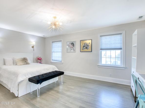 7 Curt Terrace, Greenwich CT 06831