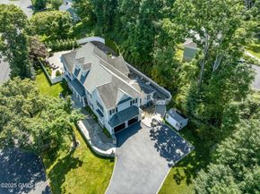 7 Curt Terrace, Greenwich CT 06831