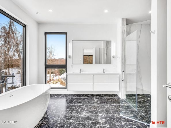 18 Edgar Road, Greenwich CT 06831