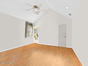 239 E Hunting Ridge Road, Stamford CT 06903