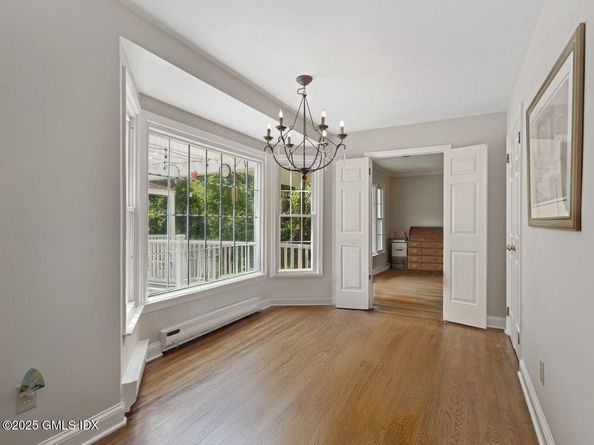 239 E Hunting Ridge Road, Stamford CT 06903