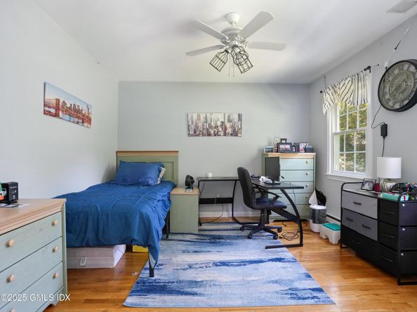 239 E Hunting Ridge Road, Stamford CT 06903