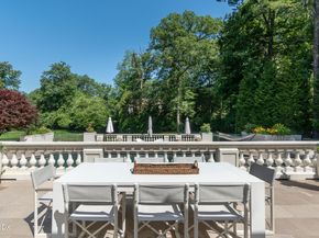 41 Baldwin Farms South, Greenwich CT 06831