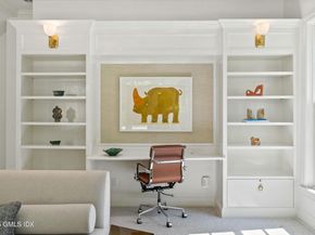 41 Baldwin Farms South, Greenwich CT 06831