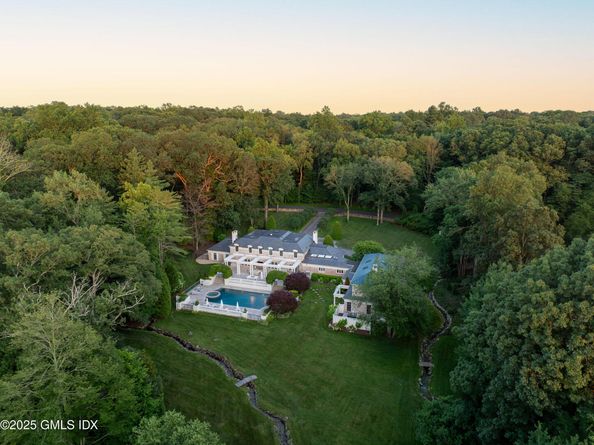 41 Baldwin Farms South, Greenwich CT 06831
