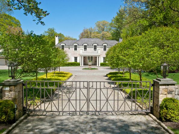 41 Baldwin Farms South, Greenwich CT 06831