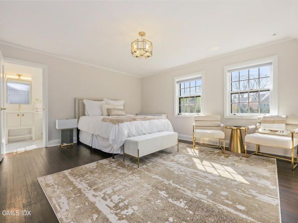 21 Calhoun Drive, Greenwich CT 06831