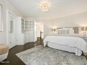 21 Calhoun Drive, Greenwich CT 06831