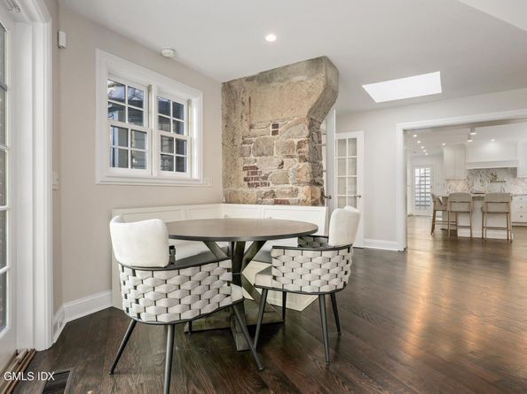 21 Calhoun Drive, Greenwich CT 06831