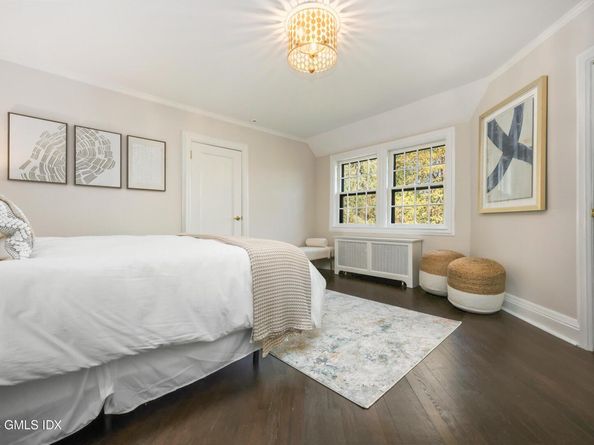 21 Calhoun Drive, Greenwich CT 06831