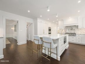21 Calhoun Drive, Greenwich CT 06831