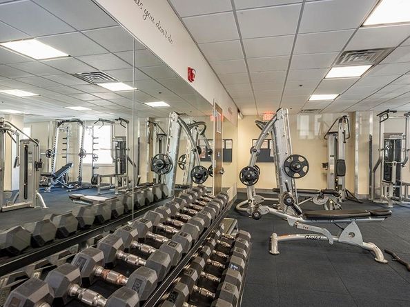208 Shearwater Ct West 37, Jersey City NJ 07305