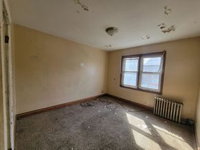 39 W 40th St, Bayonne NJ 07002