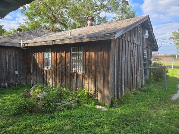 9330 Redford Street, Houston TX 77075