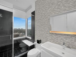 2727 Kirby Drive 19L, Houston TX 77098