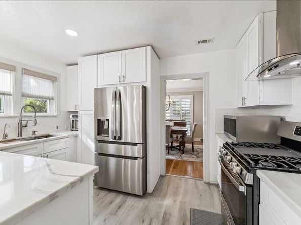 3226 Milburn Street, Houston TX 77021