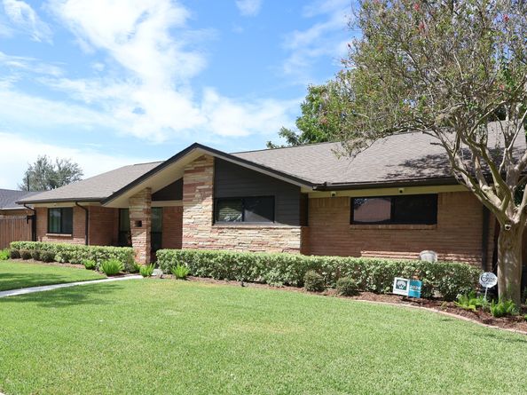 4006 Mischire Drive, Houston TX 77025