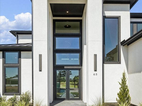 65 Shadow Creek Ridge Drive, Spring TX 77389