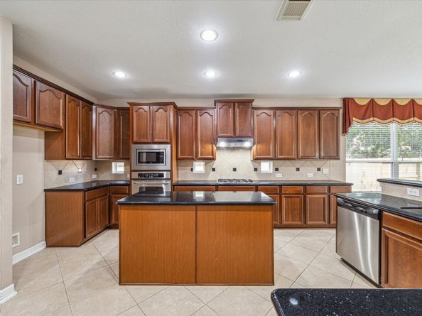 5211 Emerald Trace Court, Sugar Land TX 77479