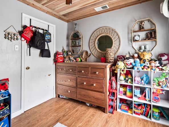 6940 Avenue K, Houston TX 77011