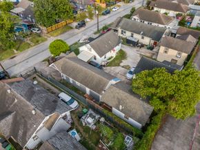 6940 Avenue K, Houston TX 77011