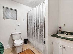 6940 Avenue K, Houston TX 77011