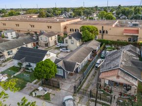 6940 Avenue K, Houston TX 77011