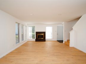 7868 Green Lawn Drive 7868, Houston TX 77088