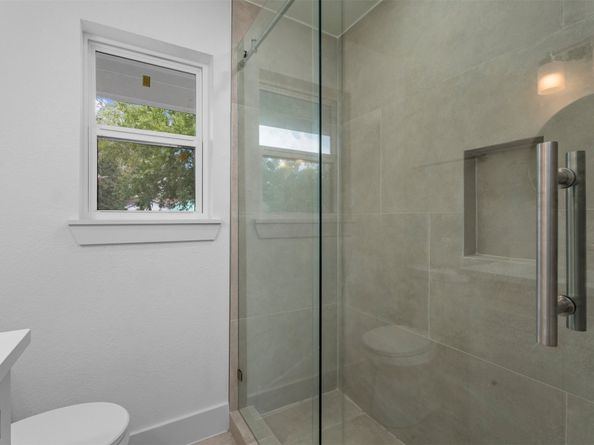 6162 Beldart Street, Houston TX 77033