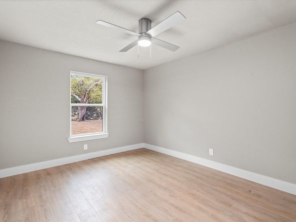 6162 Beldart Street, Houston TX 77033