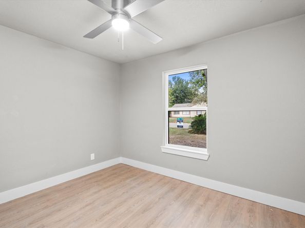 6162 Beldart Street, Houston TX 77033