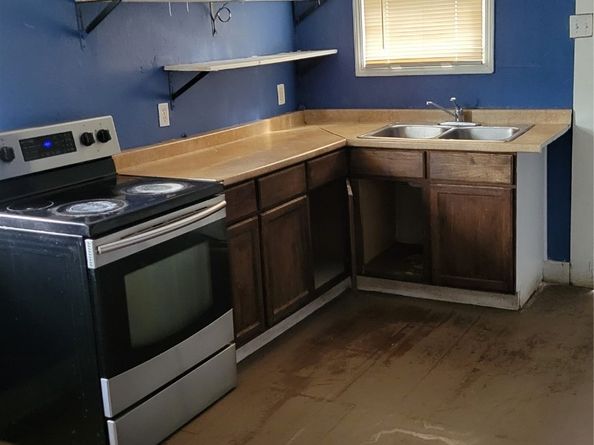1816 Mckee Street, Houston TX 77009