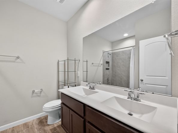 18007 Nanpu Lane, Houston TX 77044
