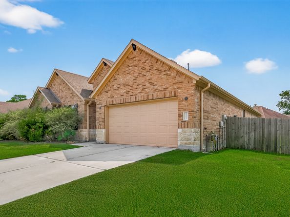 18007 Nanpu Lane, Houston TX 77044