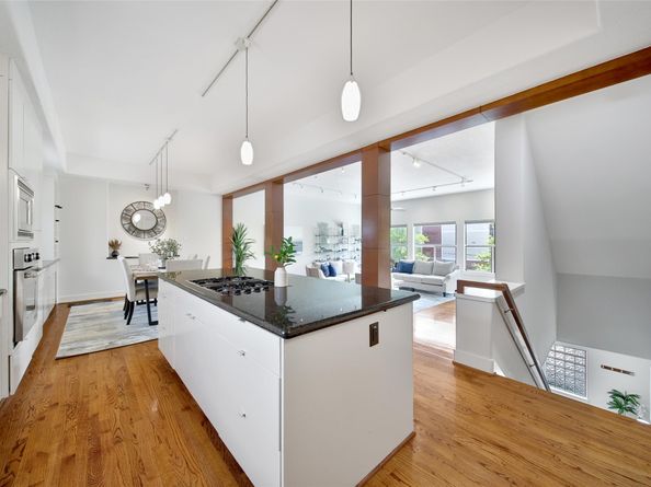 2223 Taft Street, Houston TX 77006