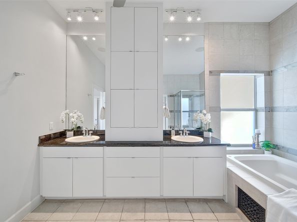 2223 Taft Street, Houston TX 77006