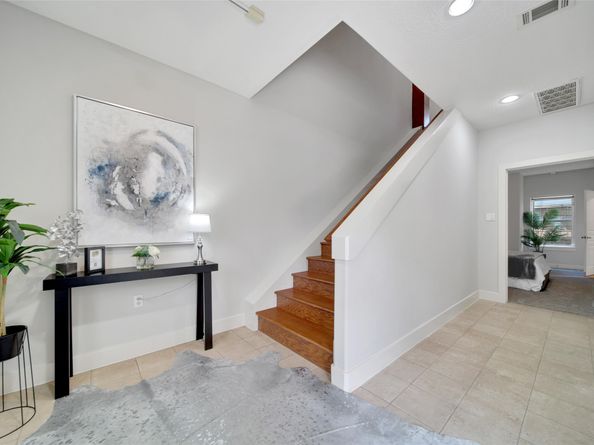 2223 Taft Street, Houston TX 77006