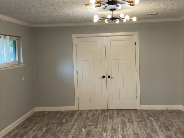 9614 Greenwillow Street, Houston TX 77096