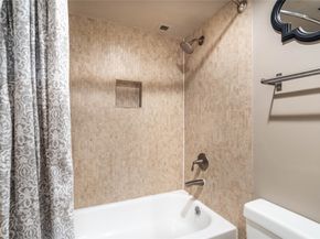 3525 Sage Road 1009, Houston TX 77056