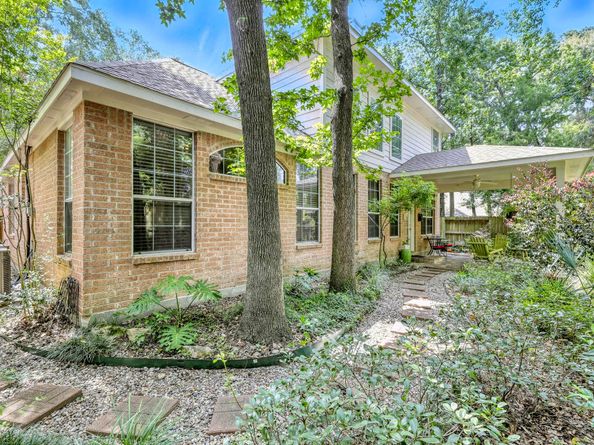98 S Dreamweaver Circle, The Woodlands TX 77380