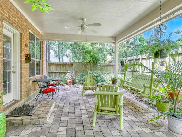 98 S Dreamweaver Circle, The Woodlands TX 77380