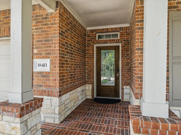 18411 S Raven Shore Drive, Cypress TX 77433