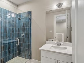 3424 Elser Street, Houston TX 77009