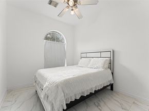 822 Green Pines Forest, Houston TX 77067