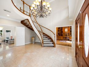 1933 Country Club Boulevard, Sugar Land TX 77478